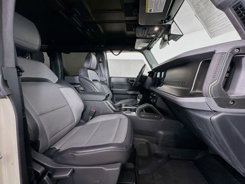 Used 2022 Ford Bronco Everglades AWD/4WD image 27