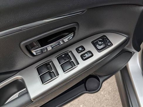 Used 2024 Mitsubishi Outlander Sport AWD image 28