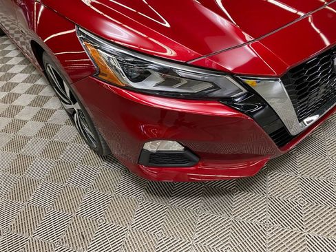 Used 2022 Nissan Altima 2.5 SR image 3