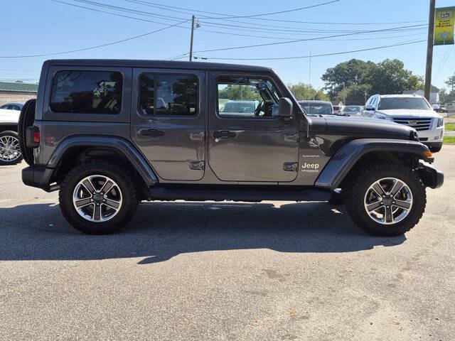 Used 2020 Jeep Wrangler Unlimited Sahara AWD/4WD image 2