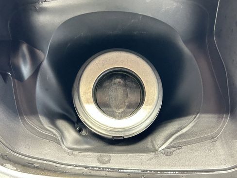 Used 2022 RAM 1500 Big Horn AWD/4WD image 3