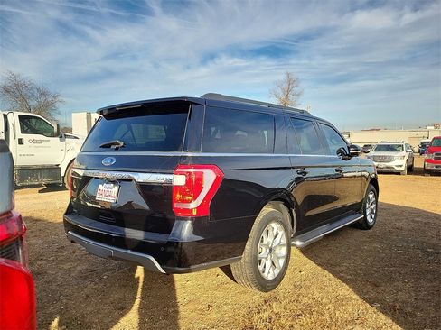 Used 2021 Ford Expedition Max XLT image 5