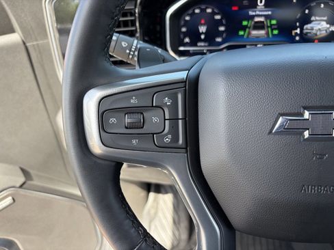 Certified 2025 Chevrolet Silverado 1500 RST w/ Dark Appearance Package AWD/4WD image 25