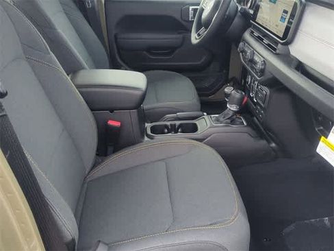 New 2026 Jeep Gladiator Sport image 21