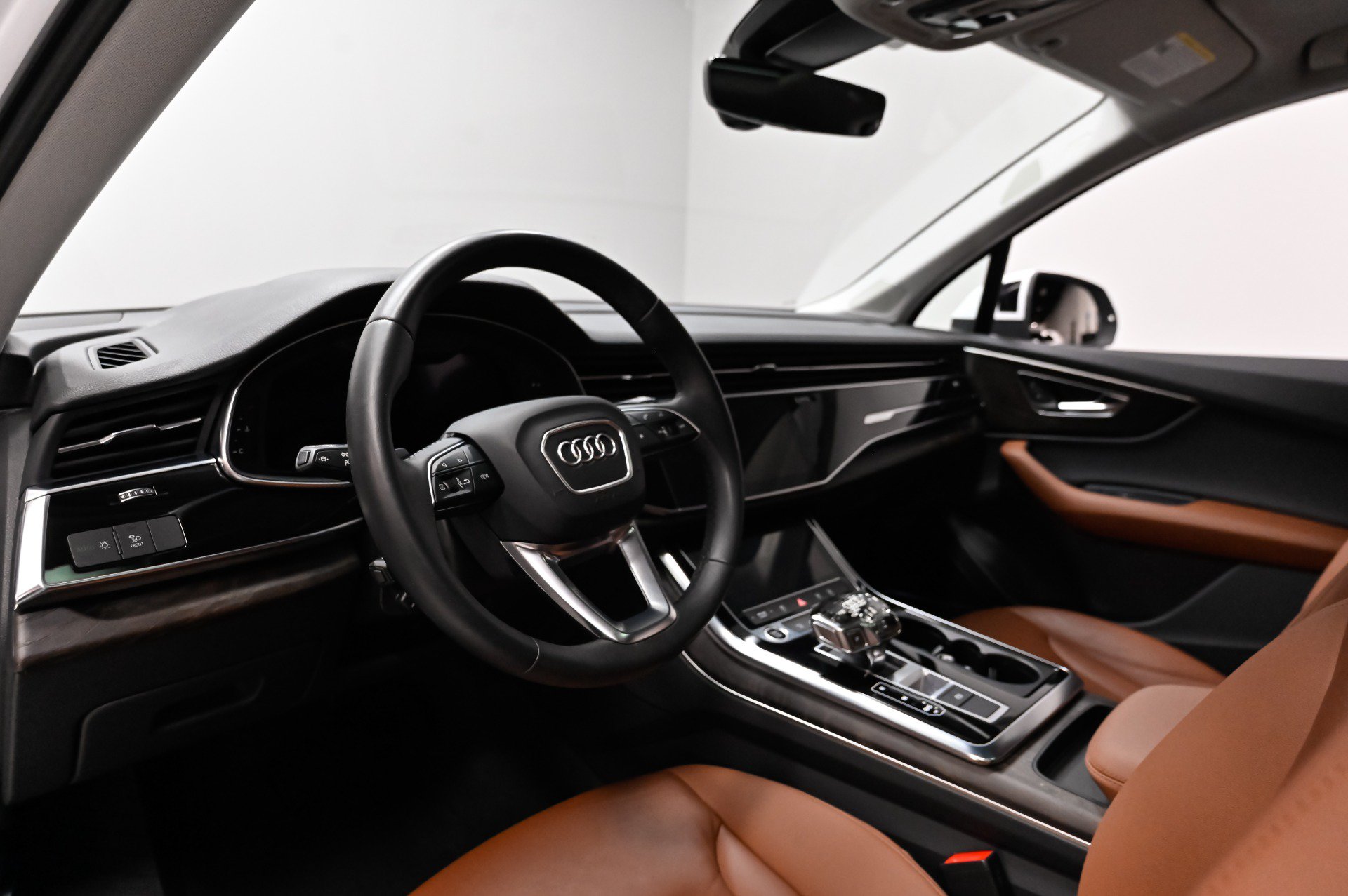 Used 2022 Audi Q7 2.0T Premium Plus AWD/4WD image 9