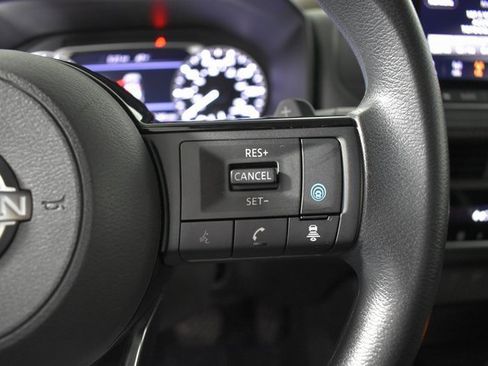 Certified 2023 Nissan Rogue SV image 17