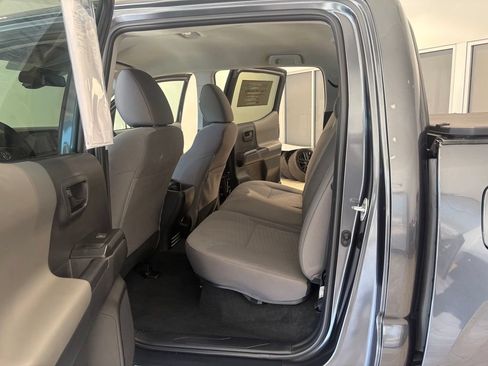 Used 2023 Toyota Tacoma SR AWD/4WD image 18