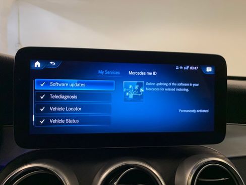 Used 2020 Mercedes-Benz GLC 300 4MATIC Coupe image 38