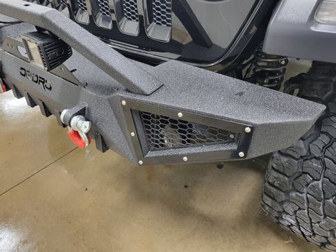 Used 2020 Jeep Wrangler Unlimited Sport AWD/4WD image 29
