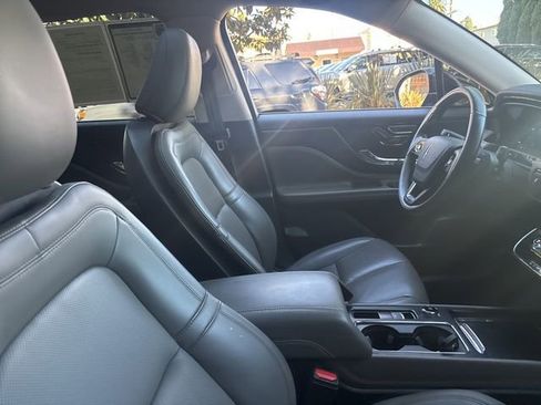 Used 2024 Lincoln Corsair Grand Touring image 23