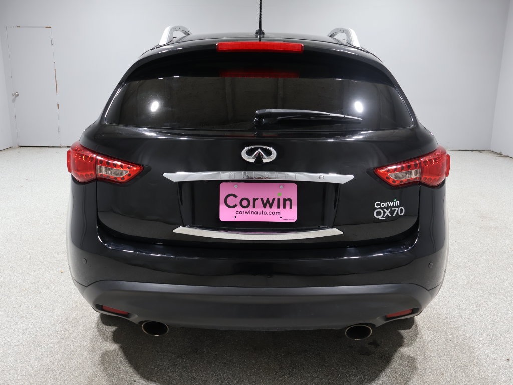 Used 2016 INFINITI QX70 AWD w/ Premium Package image 3