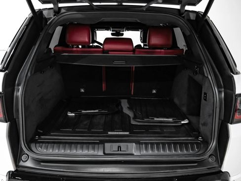 Used 2019 Land Rover Range Rover Sport HST image 47