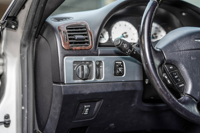 Used 2004 Ford Thunderbird RWD image 26