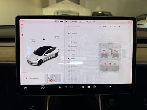 Used 2019 Tesla Model 3 Long Range image 16