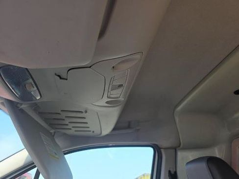 Used 2016 Ford Transit Connect XL FWD image 18