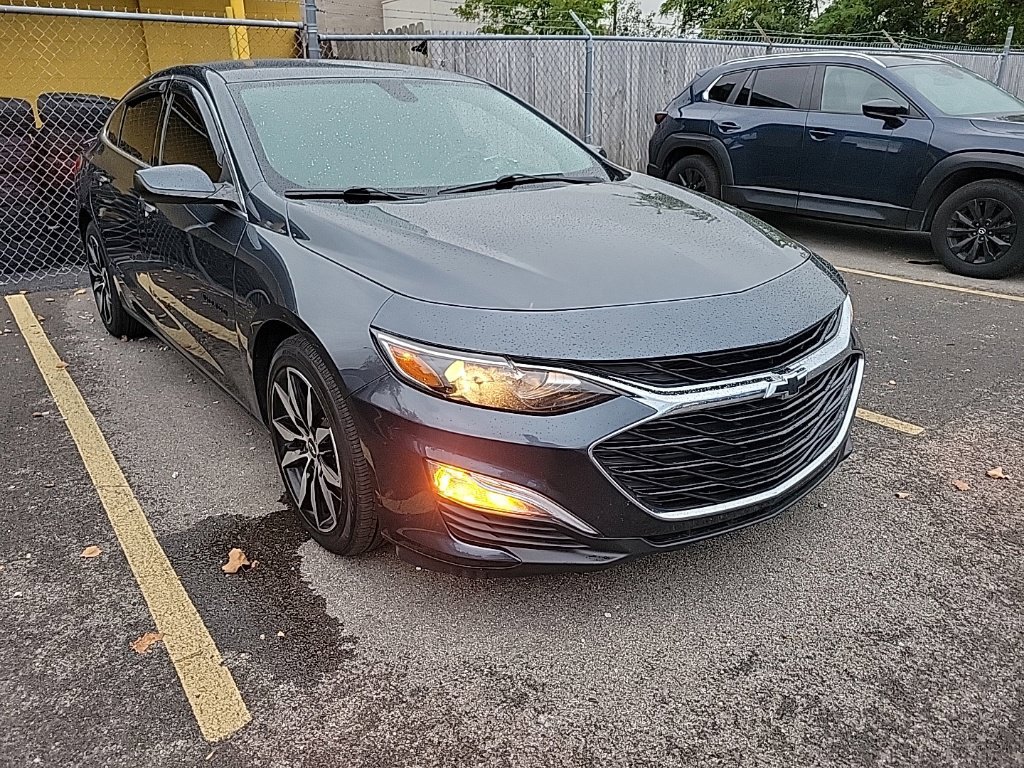 Used 2021 Chevrolet Malibu RS FWD image 3