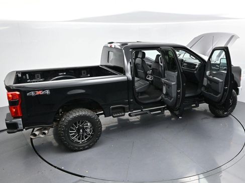 Used 2024 Ford F250 Lariat AWD/4WD image 42