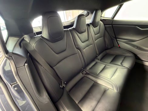 Used 2020 Tesla Model S Long Range image 30