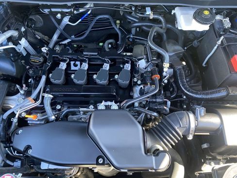 Used 2024 Honda CR-V LX image 35