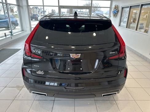 Used 2024 Cadillac XT4 Premium Luxury image 5