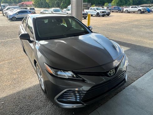 Used 2023 Toyota Camry LE FWD image 1