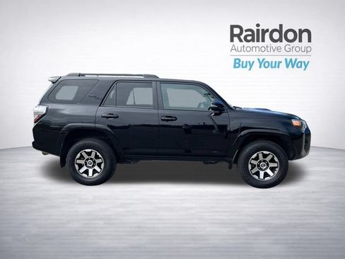 Used 2021 Toyota 4Runner TRD Off-Road Premium w/ Moonroof Package AWD/4WD image 8