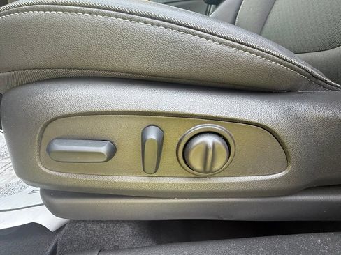 Used 2026 Buick Encore GX Preferred w/ Comfort Package AWD/4WD image 14