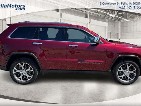 Used 2022 Jeep Grand Cherokee Limited w/ Trailer Tow Group IV AWD/4WD image 2