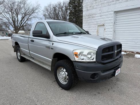 Used 2008 Dodge Ram 2500 Truck ST w/ Popular Equipment Group image 3