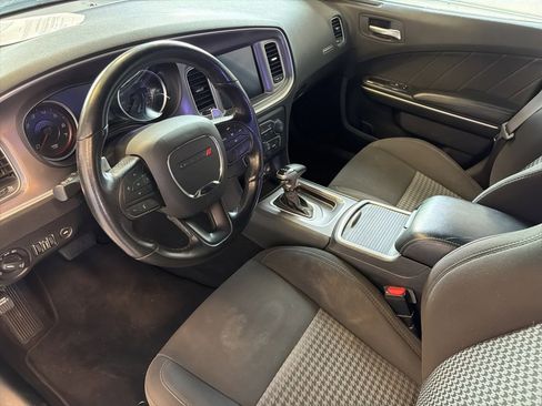 Used 2021 Dodge Charger R/T image 33