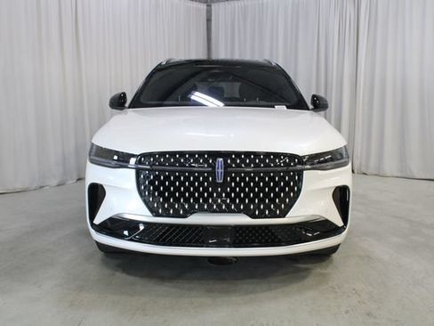New 2026 Lincoln Nautilus Reserve AWD/4WD image 39