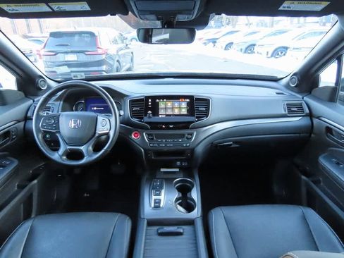 Certified 2023 Honda Passport EX-L image 16