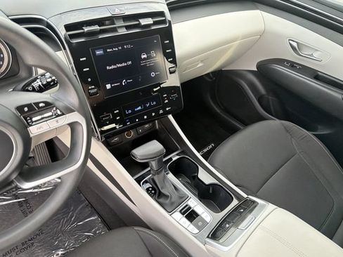 Certified 2024 Hyundai Tucson SEL FWD image 31