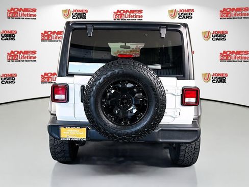 Used 2021 Jeep Wrangler Unlimited Sport AWD/4WD image 14