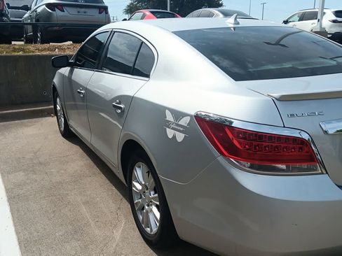 Used 2013 Buick LaCrosse FWD image 3