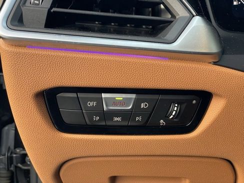 Used 2021 BMW 330i xDrive Sedan w/ Convenience Package image 14