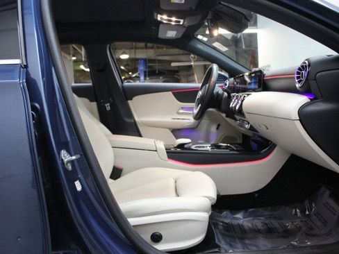 Used 2019 Mercedes-Benz A 220 image 23