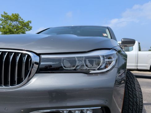 Used 2016 BMW 740i RWD image 3