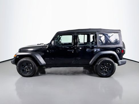 Used 2022 Jeep Wrangler Unlimited Sport image 6