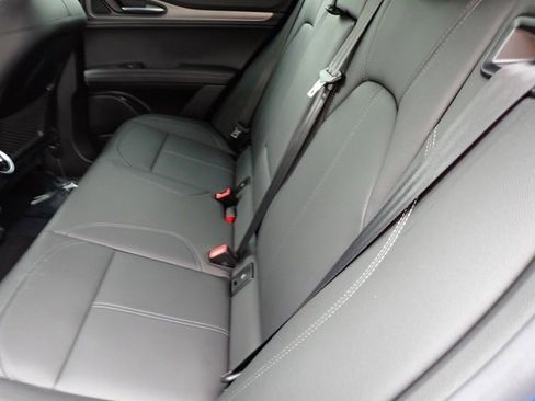 New 2025 Alfa Romeo Stelvio Sprint image 13