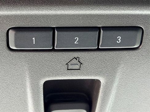 New 2025 Chevrolet Silverado 1500 LT w/ Convenience Package II image 22