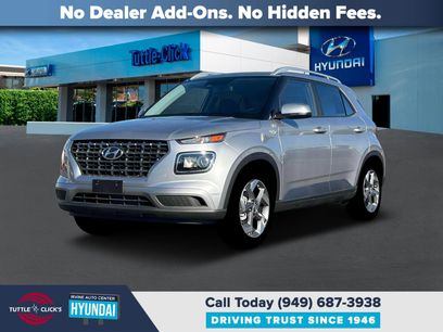 New 2025 Hyundai Venue SEL