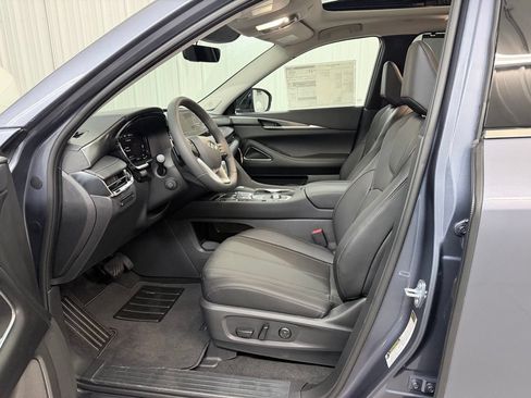 Certified 2026 INFINITI QX60 Luxe w/ Cargo Package FWD image 10