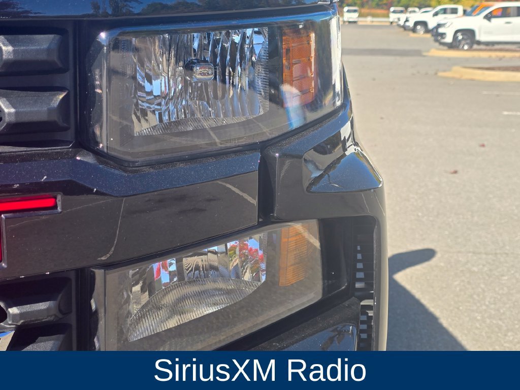 Used 2021 Chevrolet Silverado 1500 Custom AWD/4WD image 8