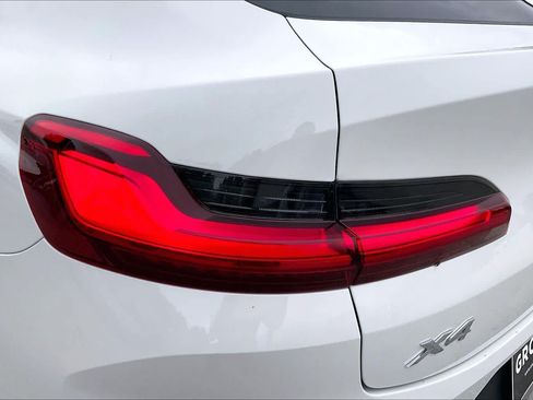 Used 2023 BMW X4 xDrive30i w/ Premium Package AWD/4WD image 29