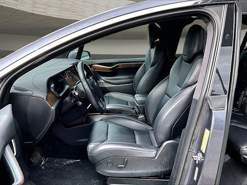 Used 2018 Tesla Model X 100D AWD/4WD image 21
