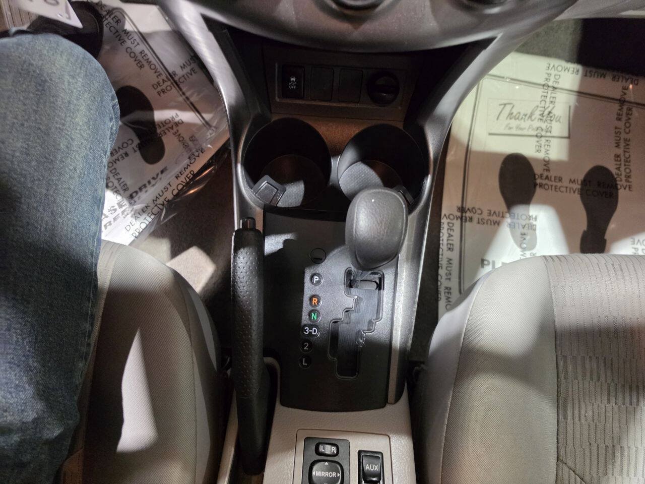 Used 2009 Toyota RAV4 4WD image 35