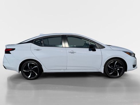 New 2025 Nissan Versa SR w/ Trunk Package image 7