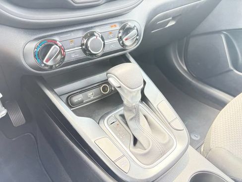 Certified 2021 Kia Soul LX FWD image 24