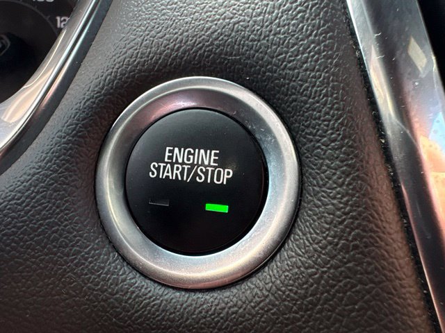 Used 2023 Chevrolet Traverse LT FWD image 23